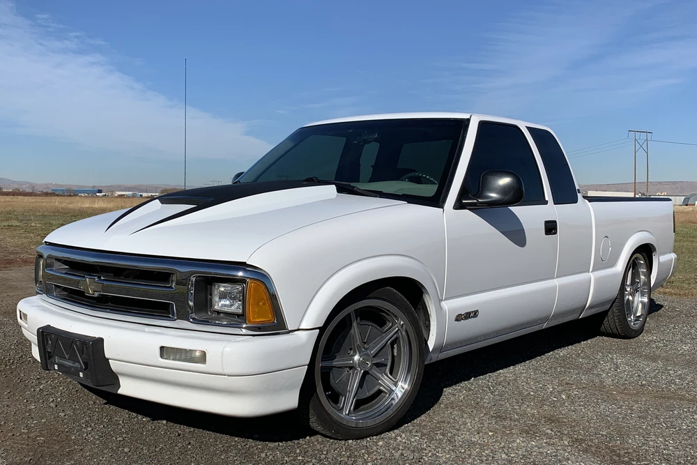 1995 Chevrolet S-10 - Image 2 of 5