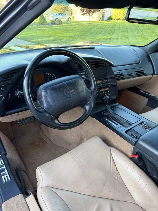 1995 Chevrolet Corvette C4 - Image 9 of 11