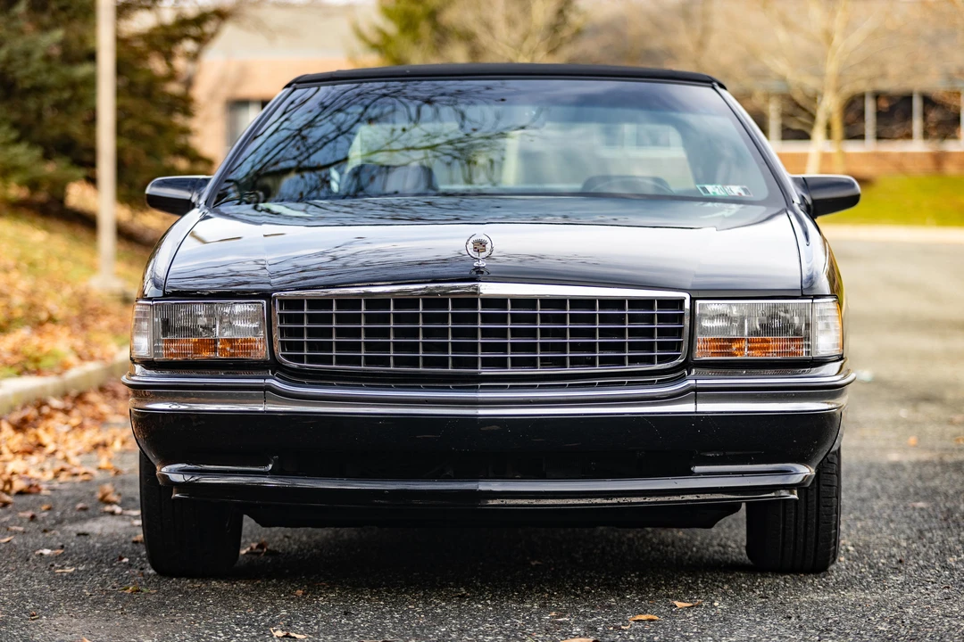 1995 Cadillac DeVille 8th Gen - Image 6 of 19