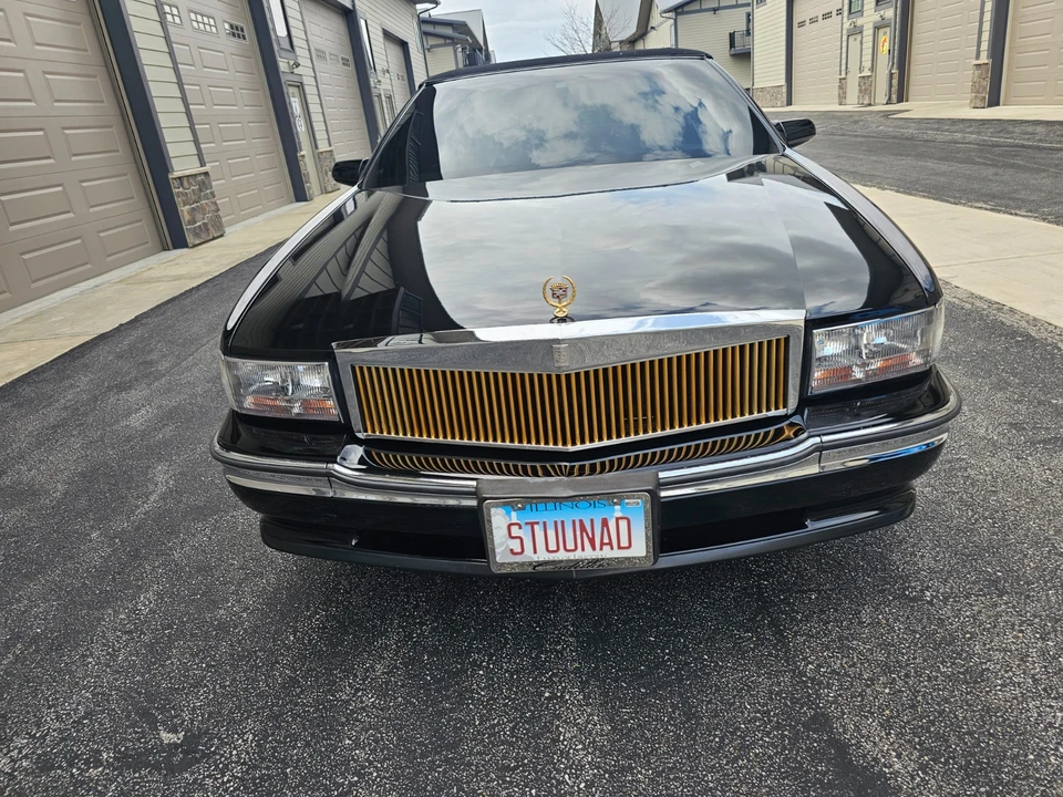 1995 Cadillac DeVille 7th Gen - Image 3 of 21