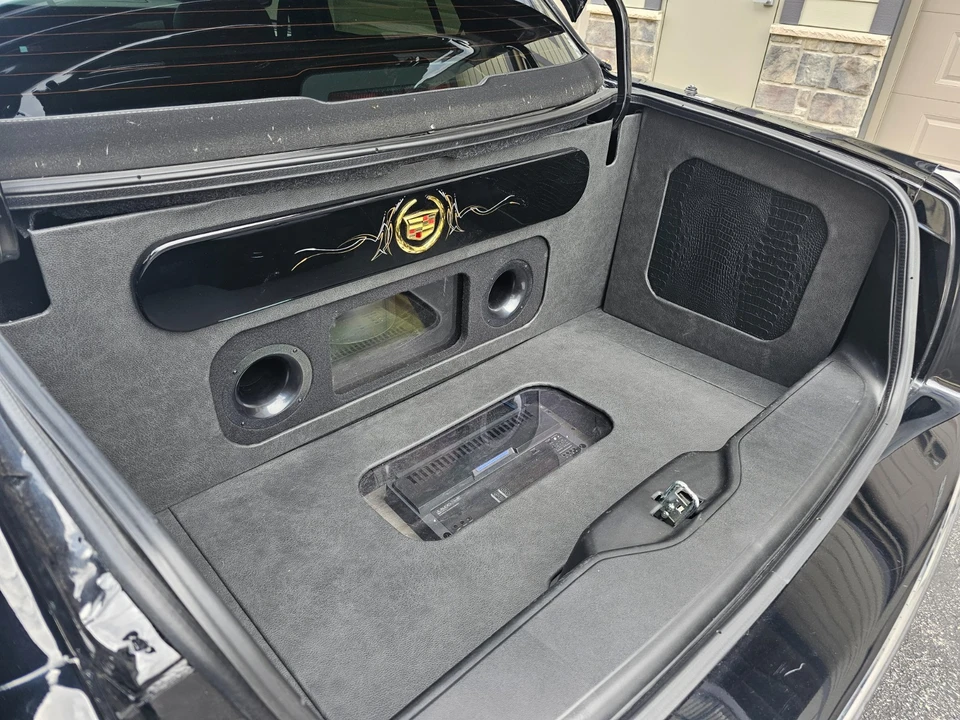 1995 Cadillac DeVille 7th Gen - Image 18 of 21