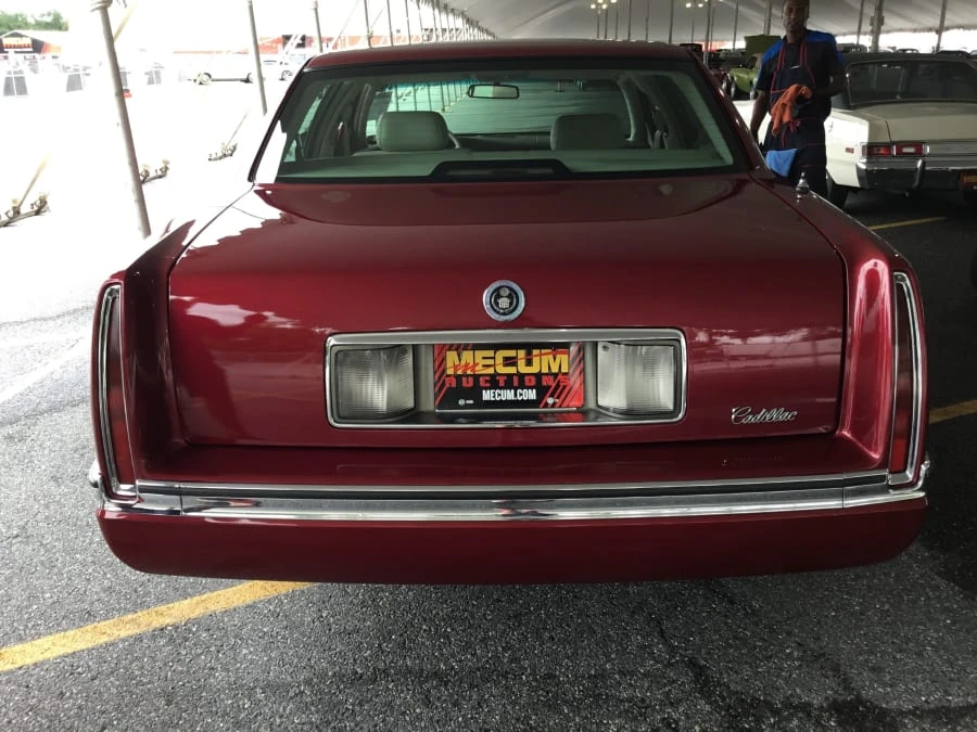 1995 Cadillac DeVille 7th Gen - Image 6 of 6