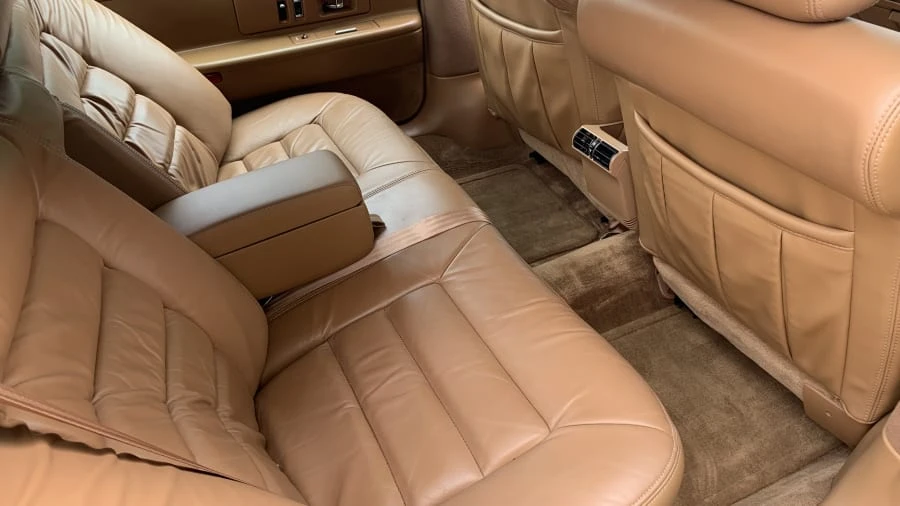 1995 Cadillac DeVille 7th Gen - Image 7 of 14