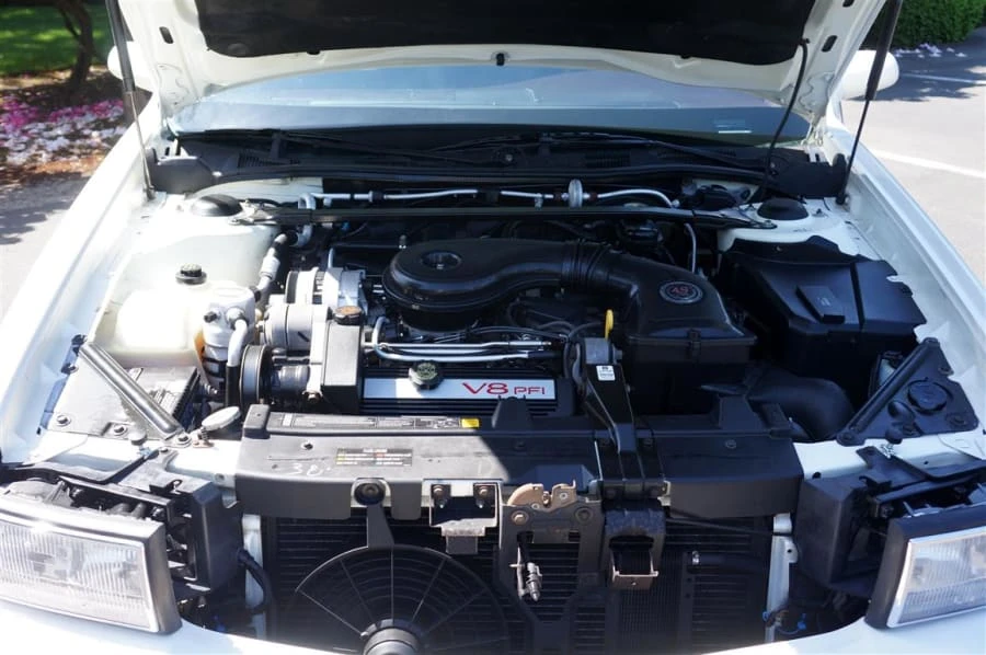1995 Cadillac DeVille 7th Gen - Image 7 of 11