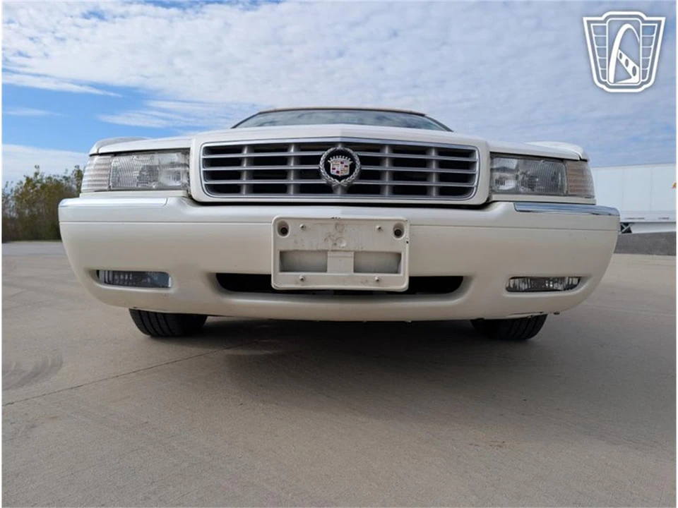 1995 Cadillac Eldorado 12th Gen - Image 24 of 31