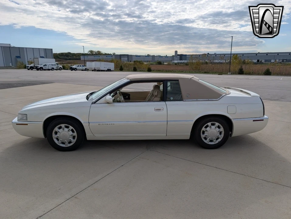 1995 Cadillac Eldorado 11th Gen - Image 4 of 21