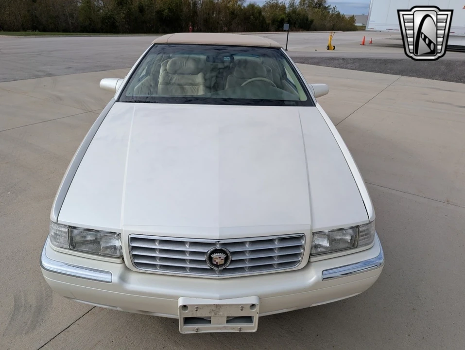 1995 Cadillac Eldorado 11th Gen - Image 10 of 21