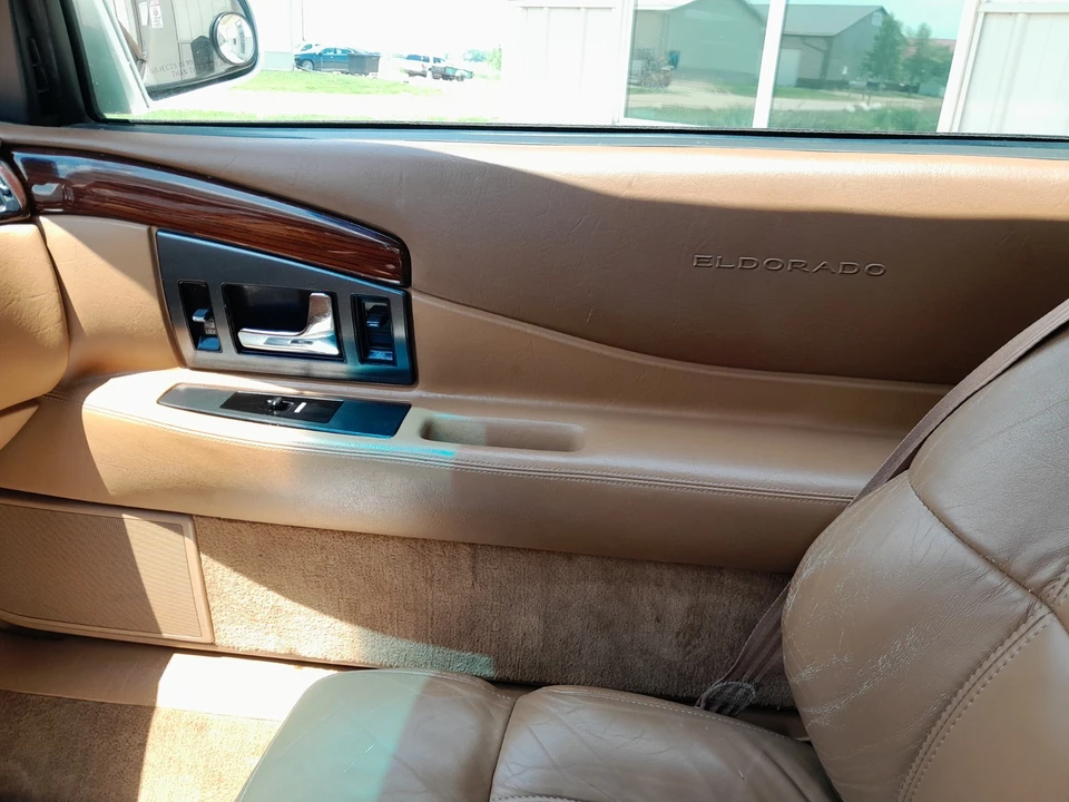 1995 Cadillac Eldorado 12th Gen - Image 9 of 21