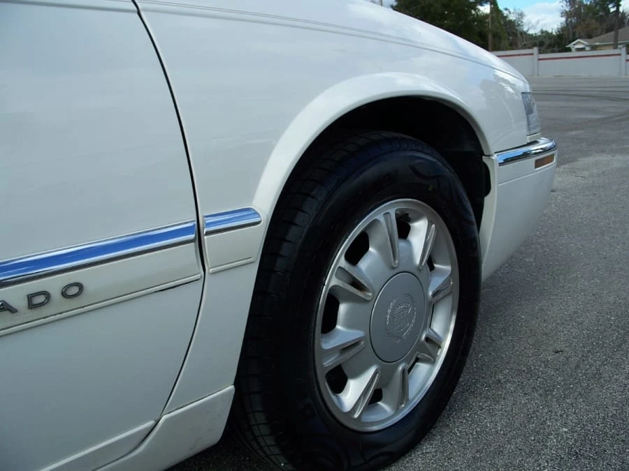 1995 Cadillac Eldorado 12th Gen - Image 23 of 31