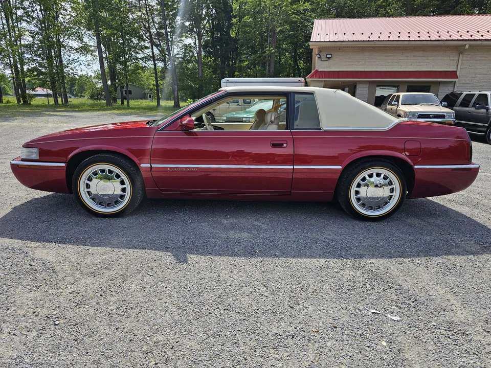 1995 Cadillac Eldorado 12th Gen - Image 6 of 31