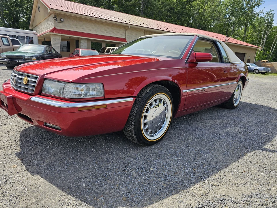 1995 Cadillac Eldorado 12th Gen - Image 4 of 31