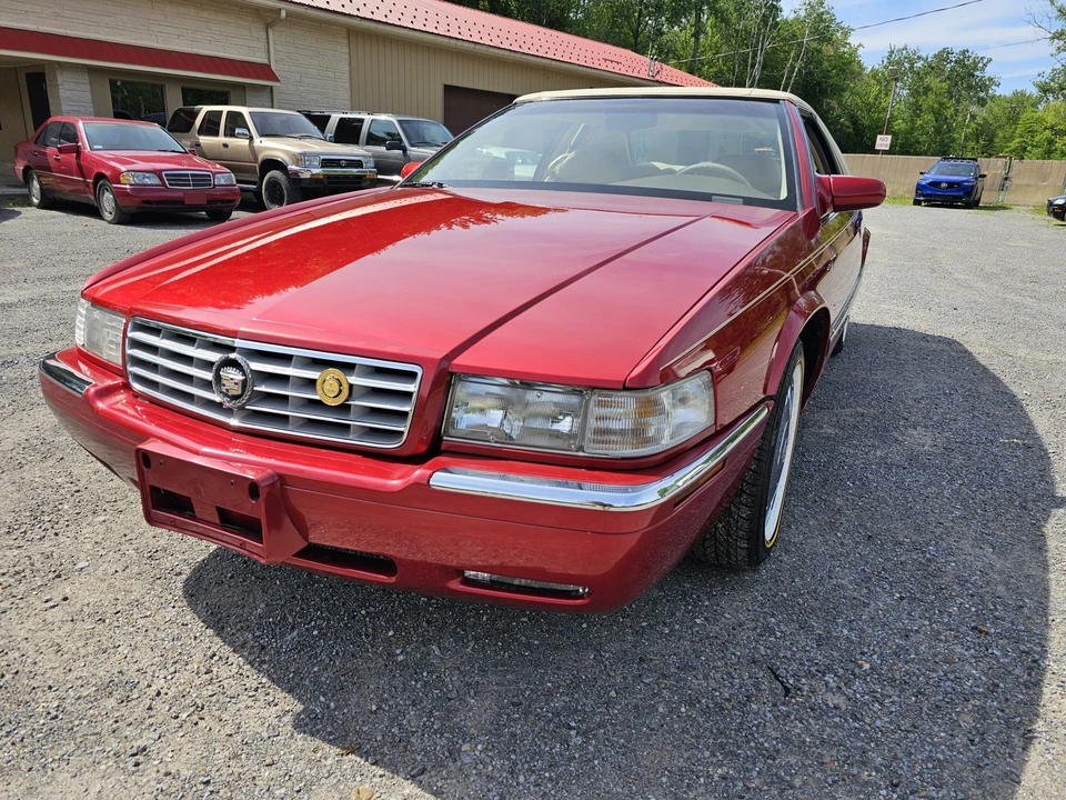 1995 Cadillac Eldorado 12th Gen - Image 2 of 31