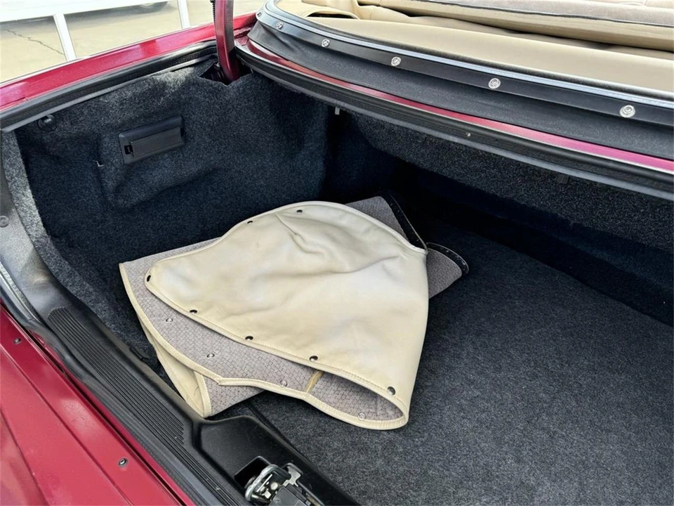 1995 Cadillac Eldorado 12th Gen - Image 23 of 31