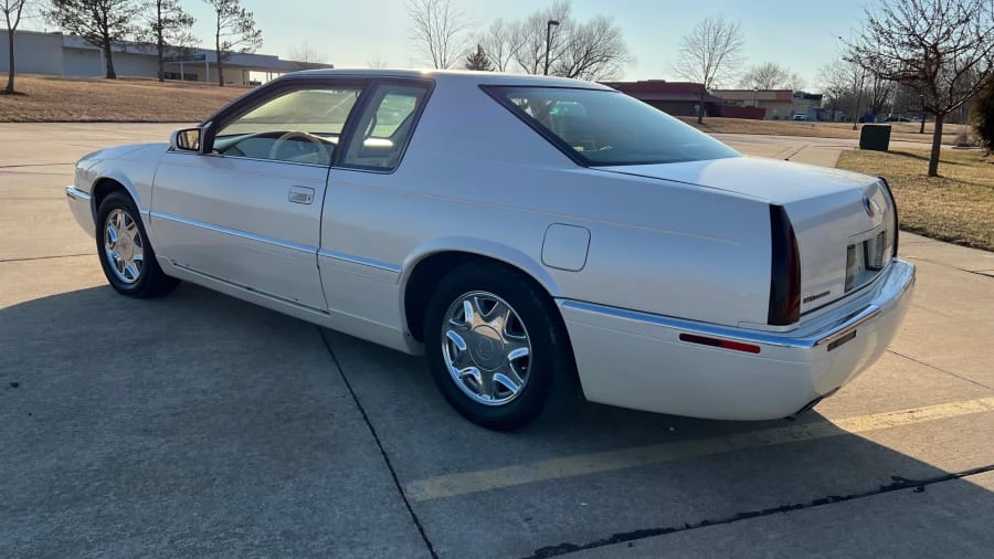 1995 Cadillac Eldorado 12th Gen - Image 2 of 9