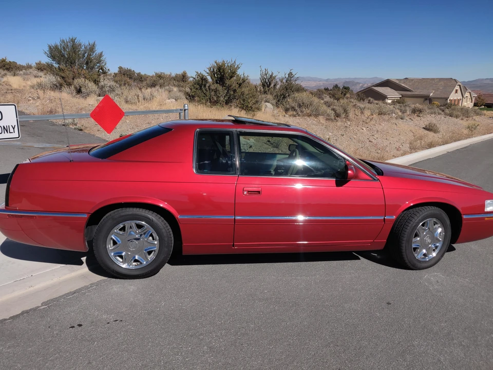 1995 Cadillac Eldorado 12th Gen - Image 15 of 31