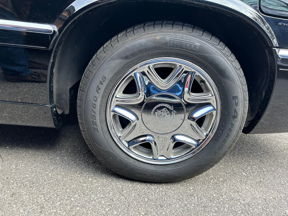 1995 Cadillac Eldorado 11th Gen - Image 21 of 31