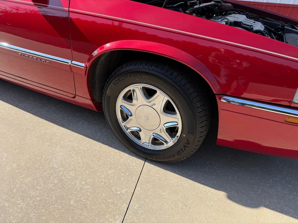 1995 Cadillac Eldorado 12th Gen - Image 27 of 31