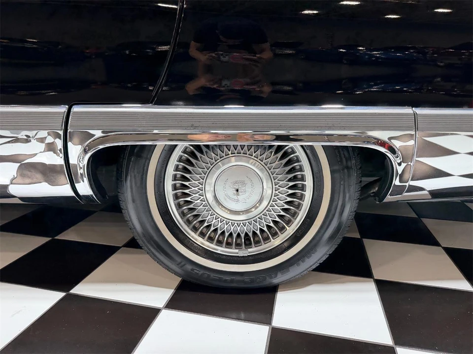 1995 Cadillac Fleetwood - Image 31 of 31
