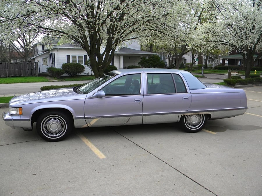 1995 Cadillac Fleetwood - Image 6 of 7