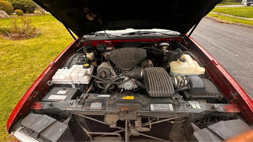 1995 Cadillac Fleetwood - Image 6 of 11