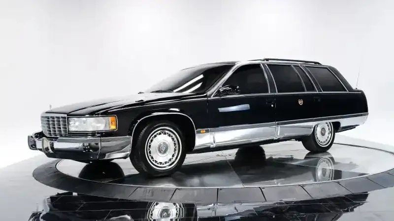 1995 Cadillac Fleetwood - Image 6 of 31