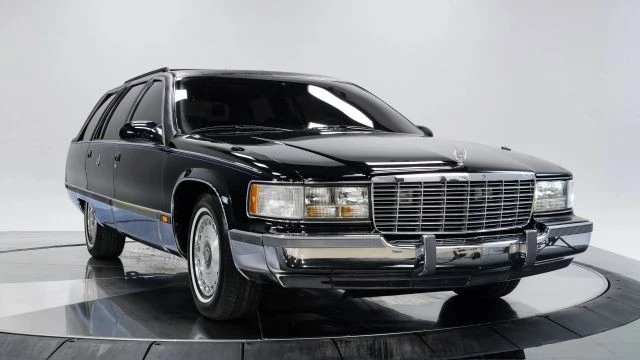 1995 Cadillac Fleetwood - Image 10 of 21