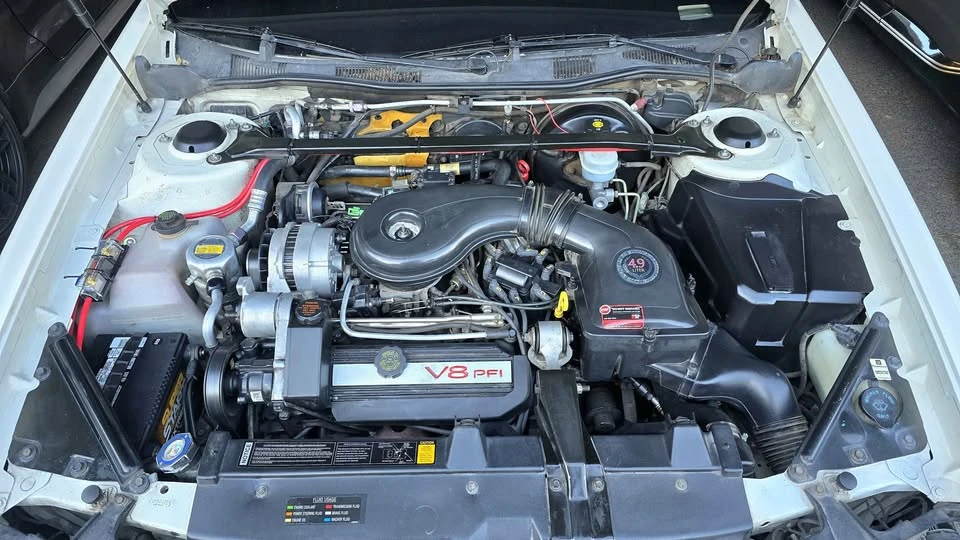 1995 Cadillac DeVille 8th Gen - Image 9 of 13