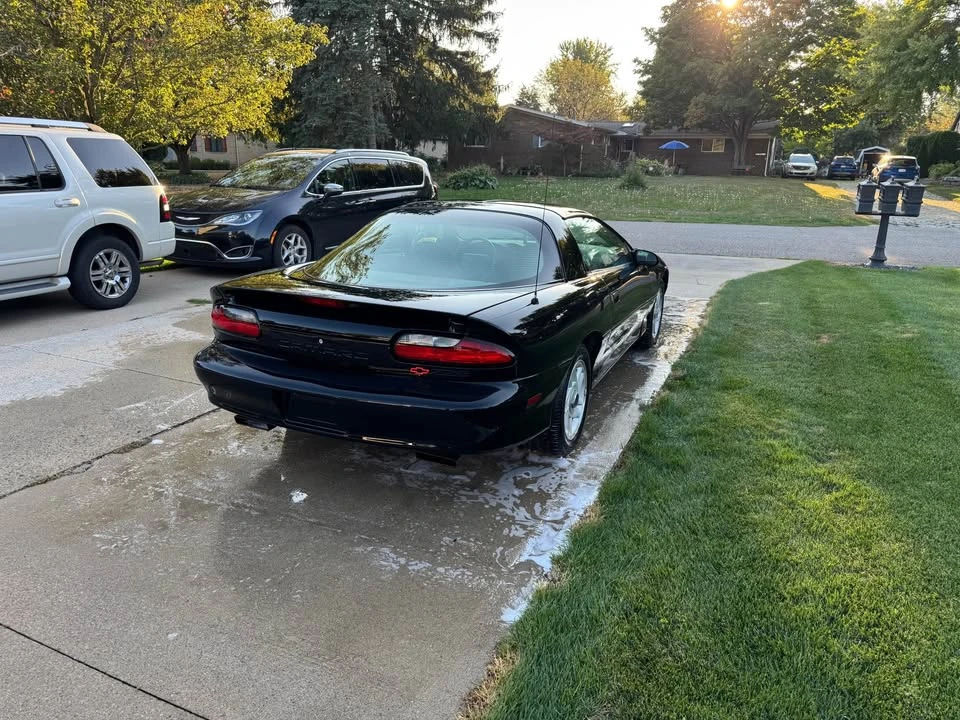1995 Chevrolet Camaro 4th Gen - Image 4 of 10