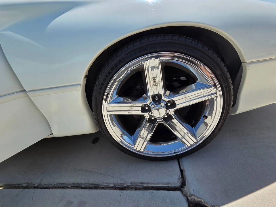 1995 Chevrolet Camaro 4th Gen - Image 4 of 15