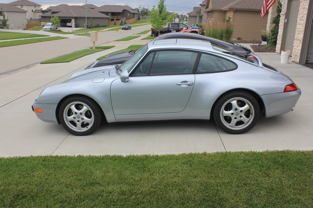 1995 Porsche 993 Carrera - Image 2 of 14