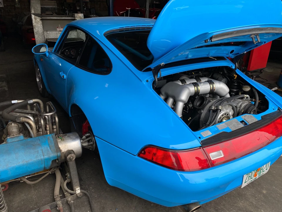 1995 Porsche 993 Carrera - Image 12 of 24