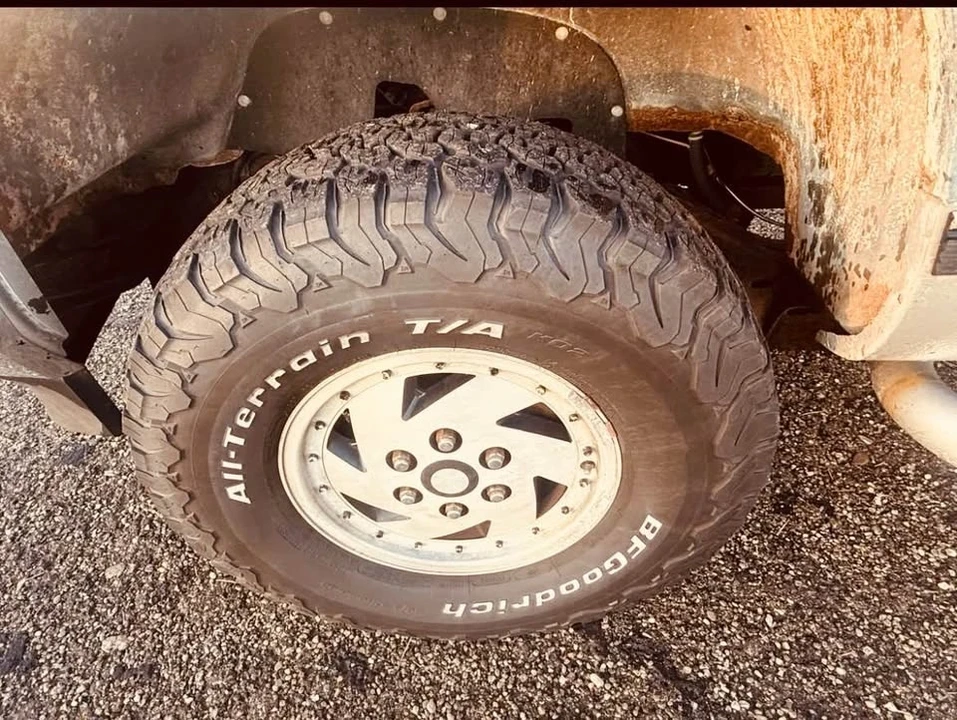 1995 Chevrolet C/K 4th Gen - Image 9 of 10