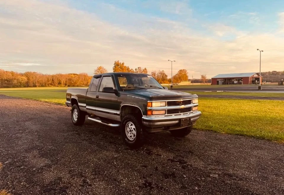 1995 Chevrolet C/K 4th Gen - Image 3 of 10