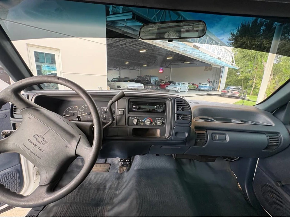 1995 Chevrolet C/K 4th Gen - Image 27 of 31