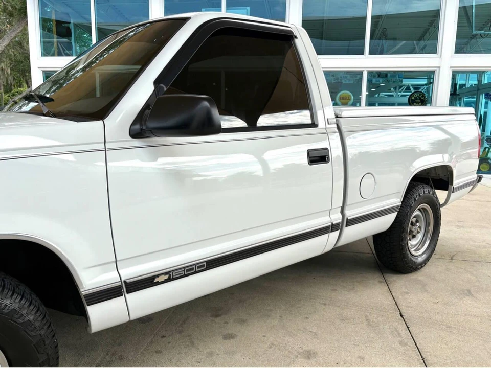 1995 Chevrolet C/K 4th Gen - Image 12 of 31
