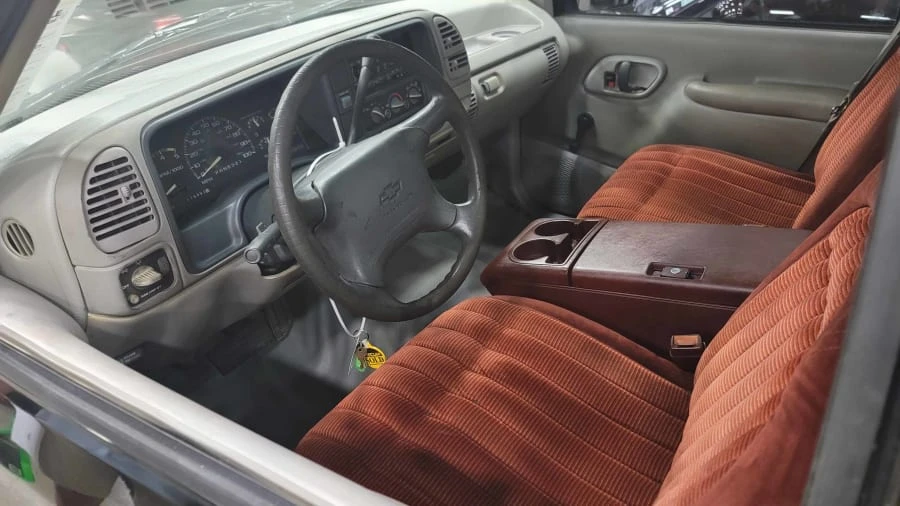 1995 Chevrolet C/K 4th Gen - Image 11 of 13