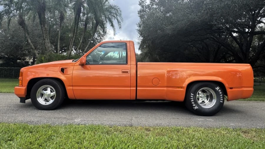 1995 Chevrolet C/K 4th Gen - Image 2 of 25