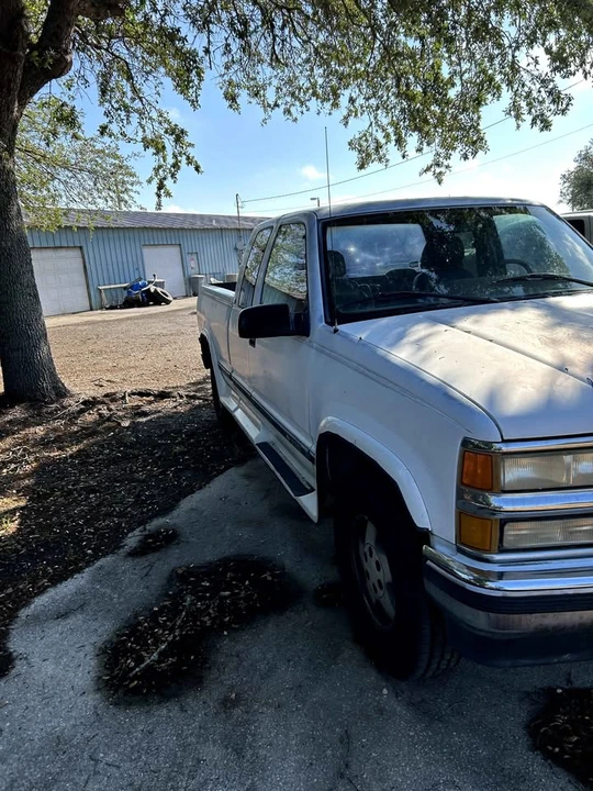 1995 Chevrolet C/K 4th Gen - Image 3 of 5