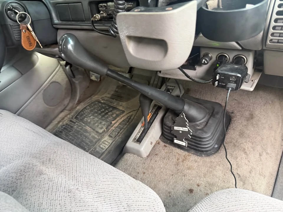 1995 Chevrolet C/K 4th Gen - Image 9 of 11