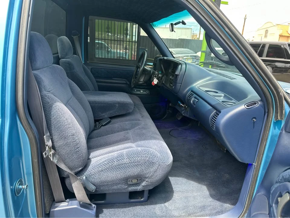 1995 Chevrolet C/K 4th Gen - Image 9 of 18