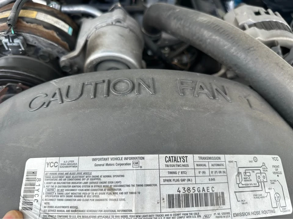 1995 Chevrolet C/K 4th Gen - Image 17 of 18