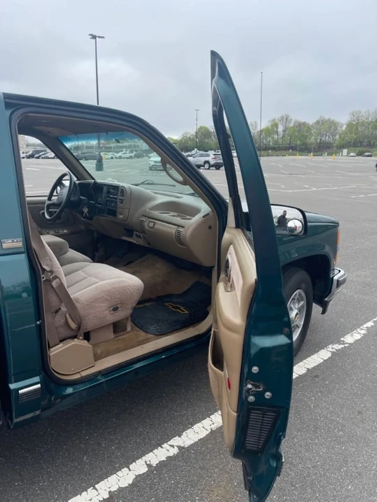 1995 Chevrolet C/K 4th Gen - Image 11 of 17