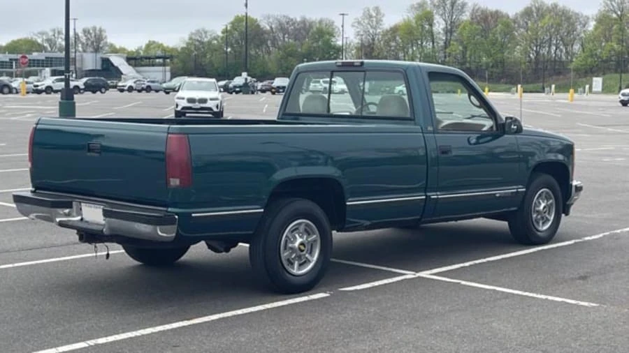 1995 Chevrolet C/K 4th Gen - Image 3 of 17