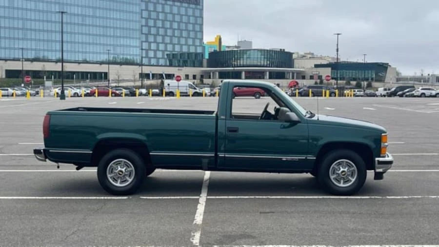1995 Chevrolet C/K 4th Gen - Image 5 of 17