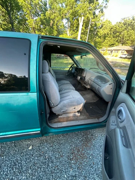 1995 Chevrolet C/K 4th Gen - Image 4 of 7