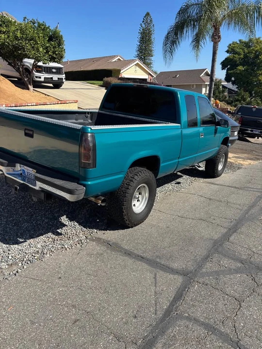 1995 Chevrolet C/K 4th Gen - Image 2 of 12