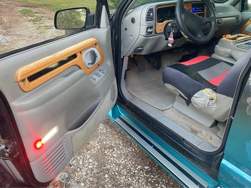 1995 Chevrolet C/K 4th Gen - Image 9 of 13