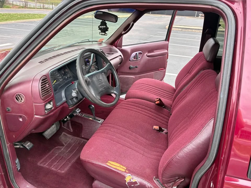1995 Chevrolet C/K 4th Gen - Image 10 of 15