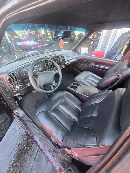 1995 Chevrolet C/K 4th Gen - Image 6 of 7