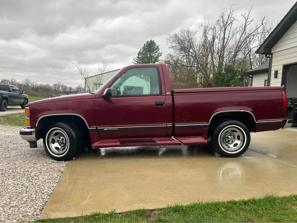 1995 Chevrolet C/K 4th Gen - Image 2 of 17